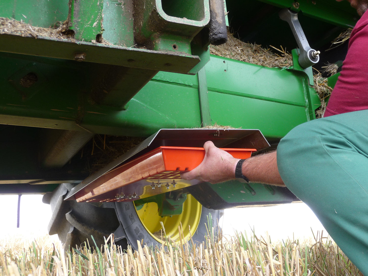 Automatyczny elektromagnetyczny „Grain Pan”